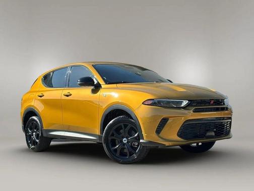 Acapulco Gold 2024 Dodge Hornet GT AWD