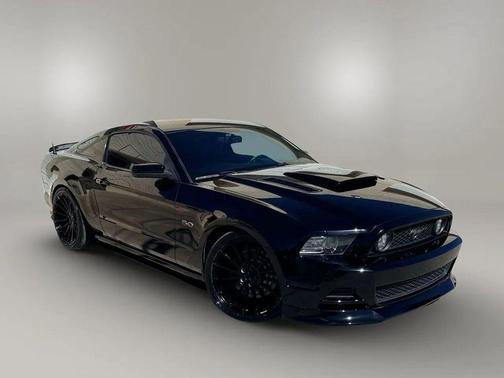 2014 Ford Mustang GT Premium