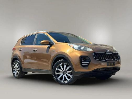 Burnished Copper 2017 Kia Sportage EX