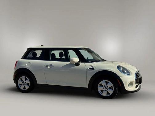 2020 MINI Hardtop Cooper