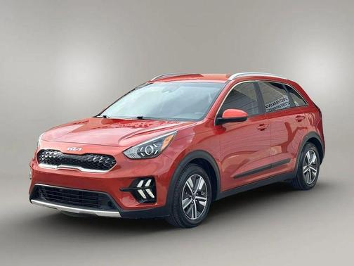 Solar Orange 2022 Kia Niro LXS