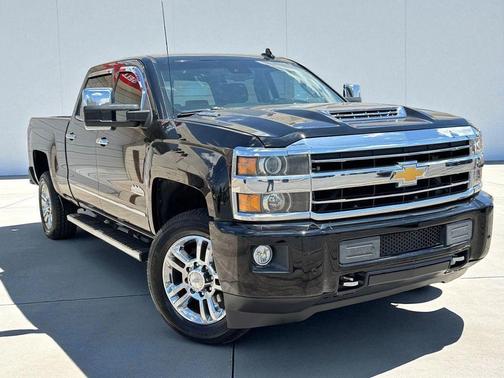 2018 Chevrolet Silverado 2500 High Country