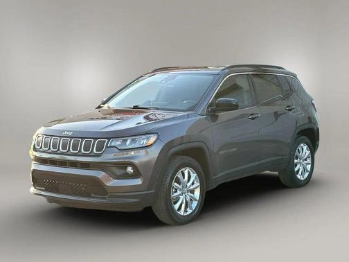 Granite Crystal Metallic Clearcoat 2022 Jeep Compass Latitude Lux