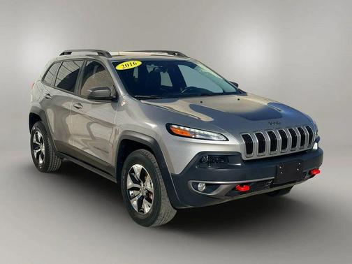 2016 Jeep Cherokee Trailhawk