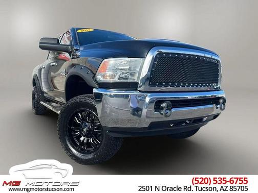 2017 RAM 2500 SLT Crew Cab 4x4 6'4' Box