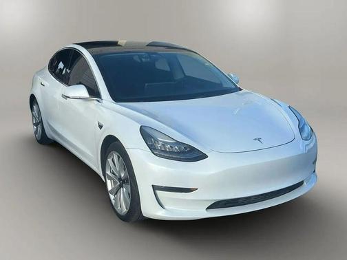 2019 Tesla Model 3 Standard Range Plus