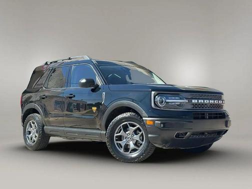 Shadow Black 2023 Ford Bronco Sport Badlands