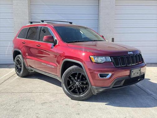2020 Jeep Grand Cherokee Laredo