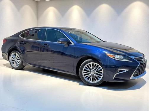 2018 Lexus ES 350 Base