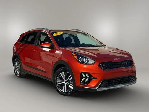 2022 Kia Niro LXS