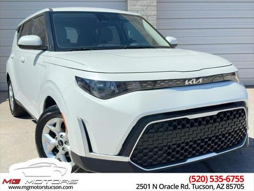 2023 Kia Soul LX