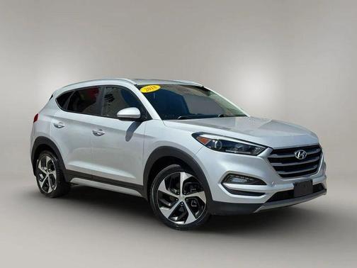 Molten Silver 2018 Hyundai TUCSON Sport