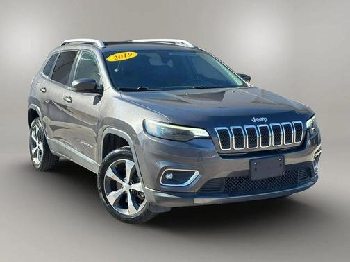 Granite Crystal Metallic Clearcoat 2019 Jeep Cherokee Limited