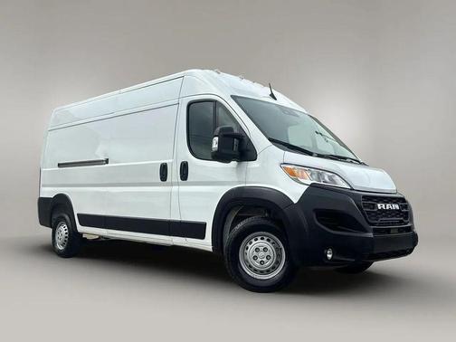 Bright White Clearcoat 2025 RAM ProMaster 2500 Tradesman