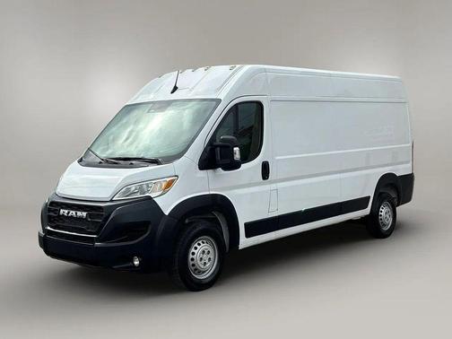Bright White Clearcoat 2025 RAM ProMaster 2500 Tradesman