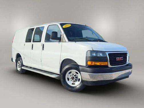 2023 GMC Savana 2500 Work Van