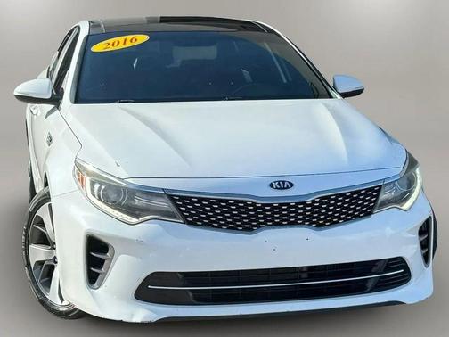 Snow White Pearl 2016 Kia Optima SX Turbo