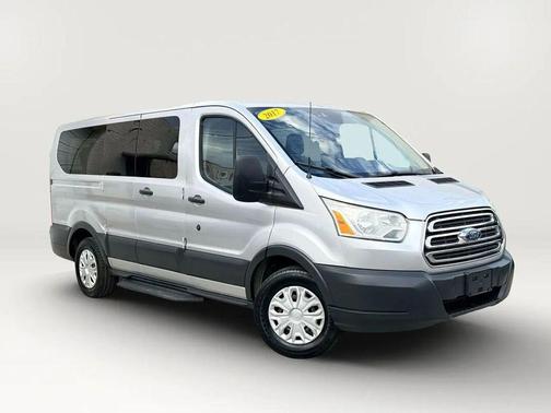 2017 Ford Transit-150 XLT