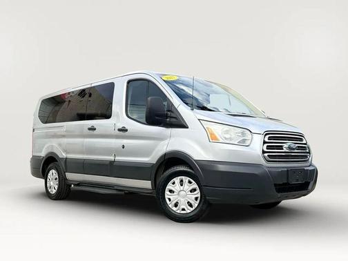 2017 Ford Transit-150 XLT