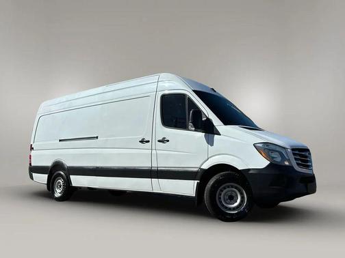 Arctic White 2018 Mercedes-Benz Sprinter 2500 High Roof