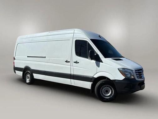 Arctic White 2018 Mercedes-Benz Sprinter 2500 High Roof