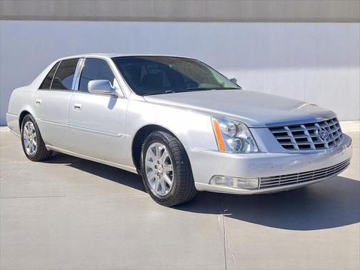 2011 Cadillac DTS Premium Collection