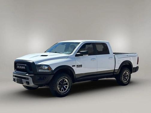 Bright White Clearcoat 2017 RAM 1500 Rebel