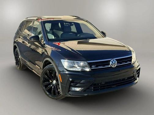 2020 Volkswagen Tiguan 2.0T SE R-Line Black