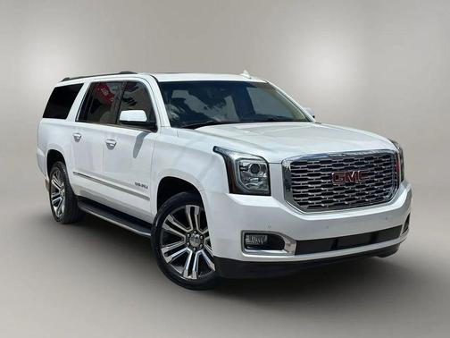 White Frost Tricoat 2020 GMC Yukon XL Denali