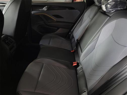 2025 Volkswagen Tiguan 2.0T SE R-Line Black 4MOTION