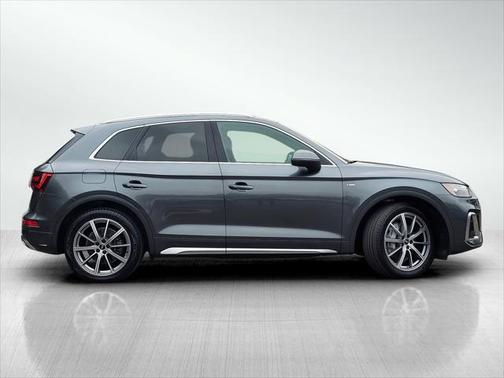 2021 Audi Q5 Premium Plus 55 TFSI e quattro S tronic