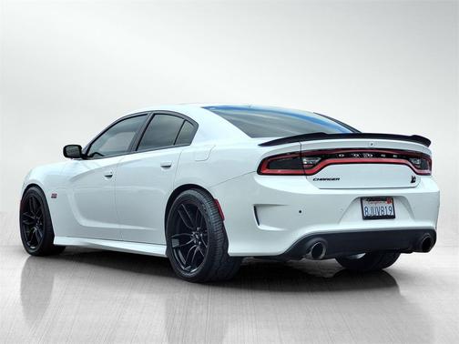 2019 Dodge Charger R/T Scat Pack