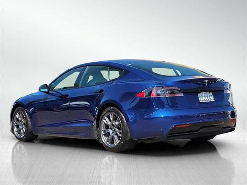 2021 Tesla Model S Long Range
