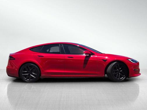 Ultra Red 2023 Tesla Model S Standard Range