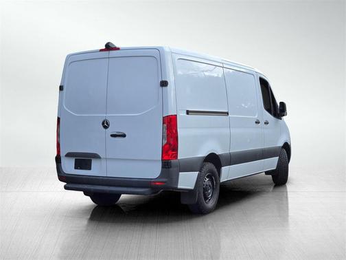 2019 Mercedes-Benz Sprinter 2500 Standard Roof