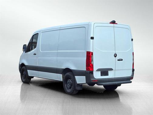 2019 Mercedes-Benz Sprinter 2500 Standard Roof