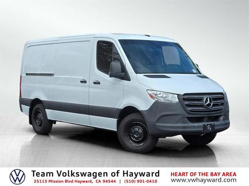 2019 Mercedes-Benz Sprinter 2500 Standard Roof