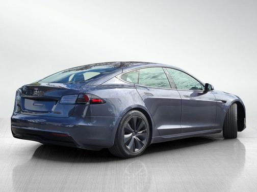 2023 Tesla Model S Standard Range