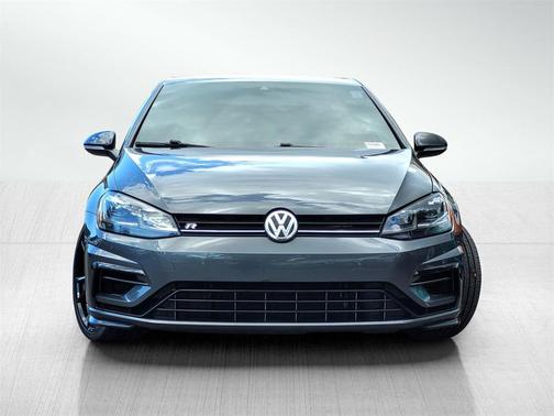 2019 Volkswagen Golf R 2.0T DSG