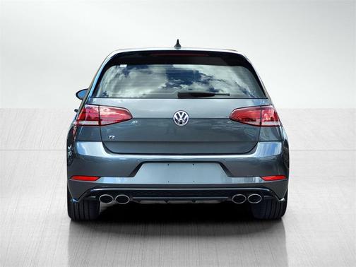 2019 Volkswagen Golf R 2.0T DSG