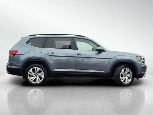 2021 Volkswagen Atlas 3.6L SE w/Technology