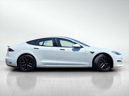 2021 Tesla Model S Plaid