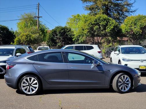 2019 Tesla Model 3 Standard Range Plus