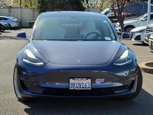 2019 Tesla Model 3 Standard Range Plus