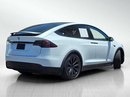 Pearl White Multi-Coat 2023 Tesla Model X Standard Range