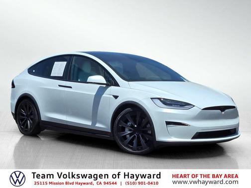Pearl White Multi-Coat 2023 Tesla Model X Standard Range