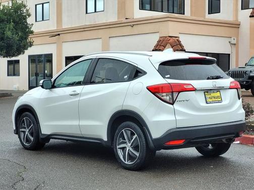 2022 Honda HR-V EX