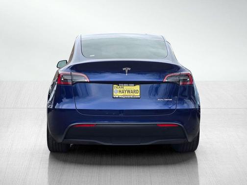 2023 Tesla Model Y Performance Dual Motor All-Wheel Drive
