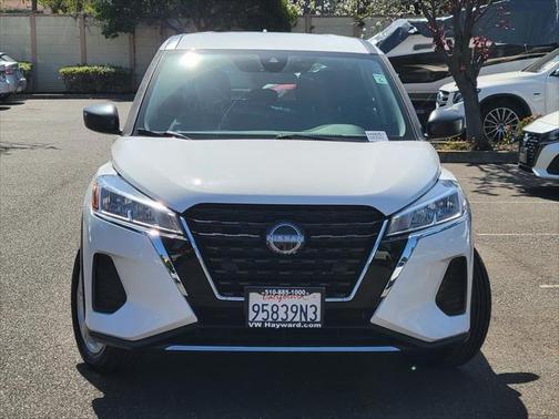 2022 Nissan Kicks S