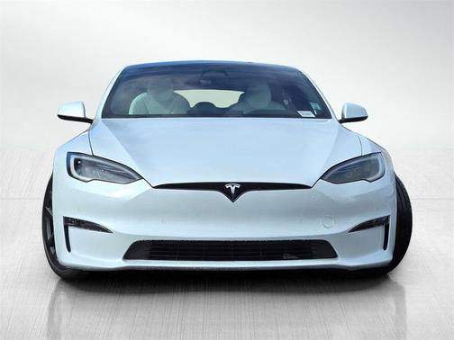 2023 Tesla Model S Standard Range